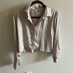 Cotton on satin crop